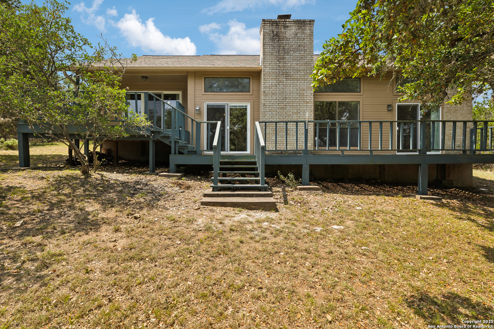1229 Johnson Rd