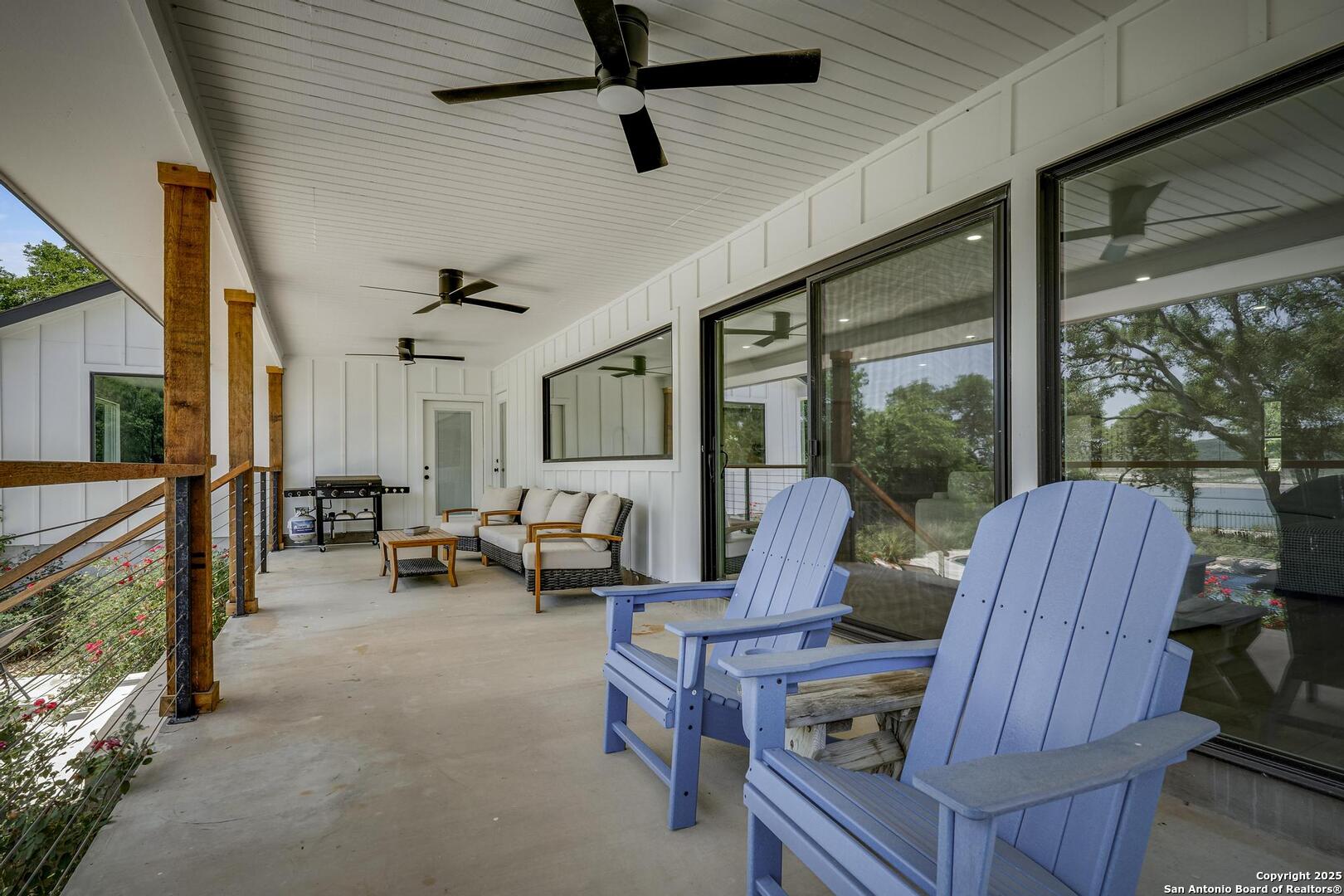 772 Lakebreeze