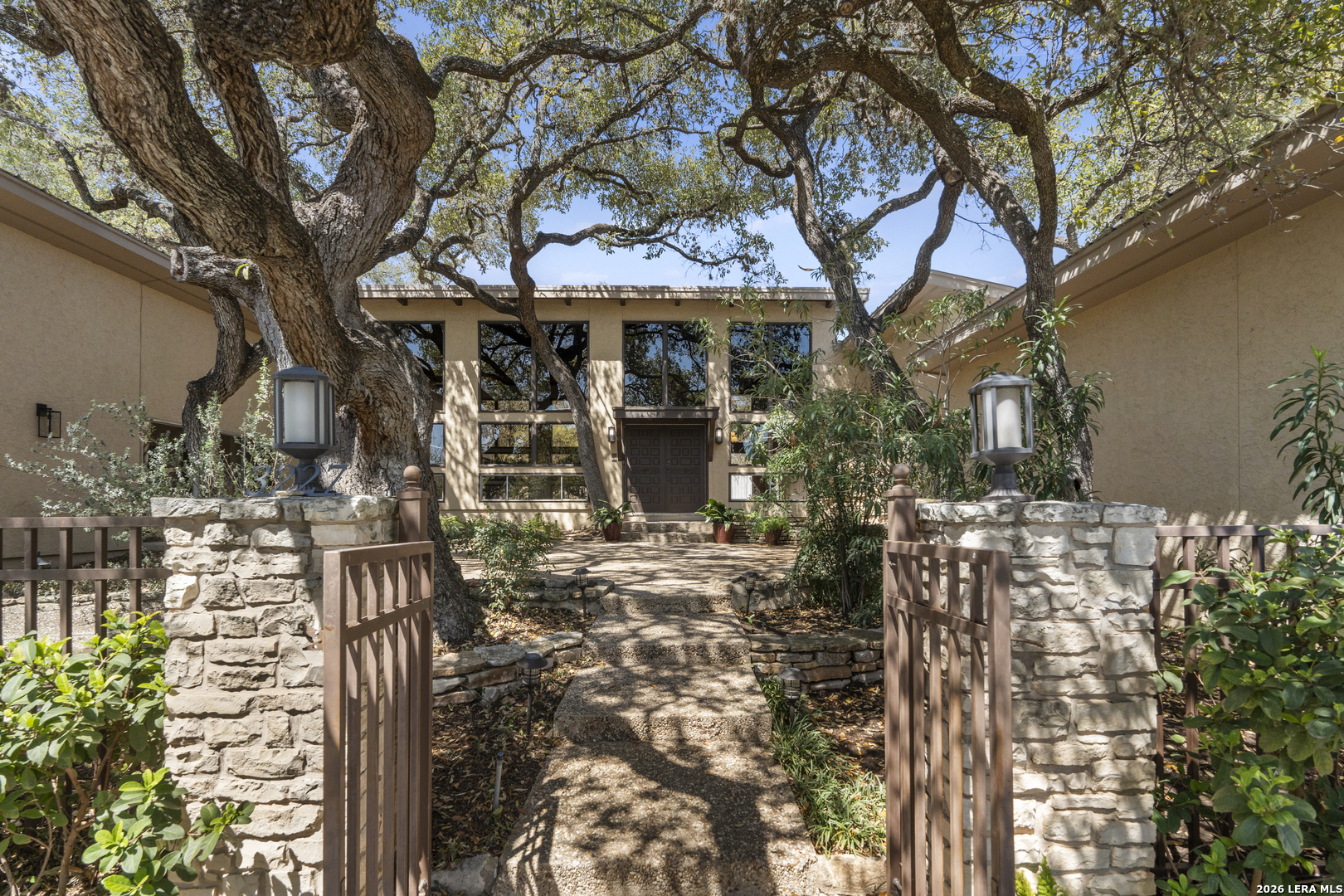 3227 Old Blue Ridge