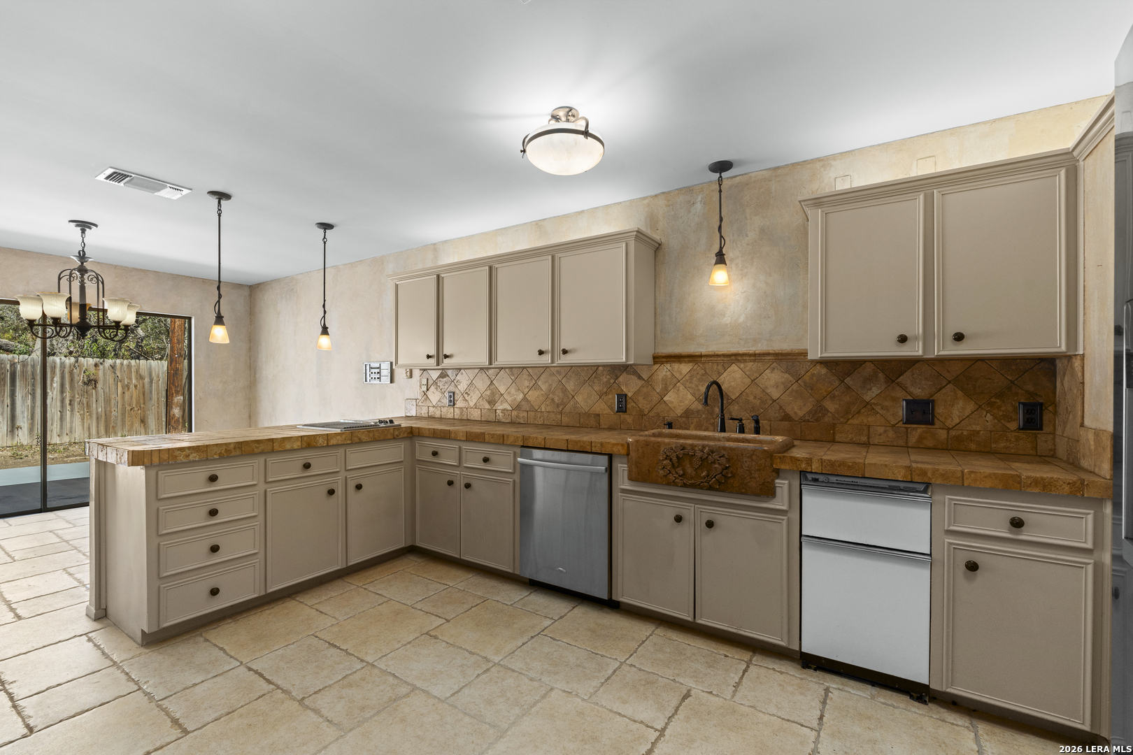 3227 Old Blue Ridge