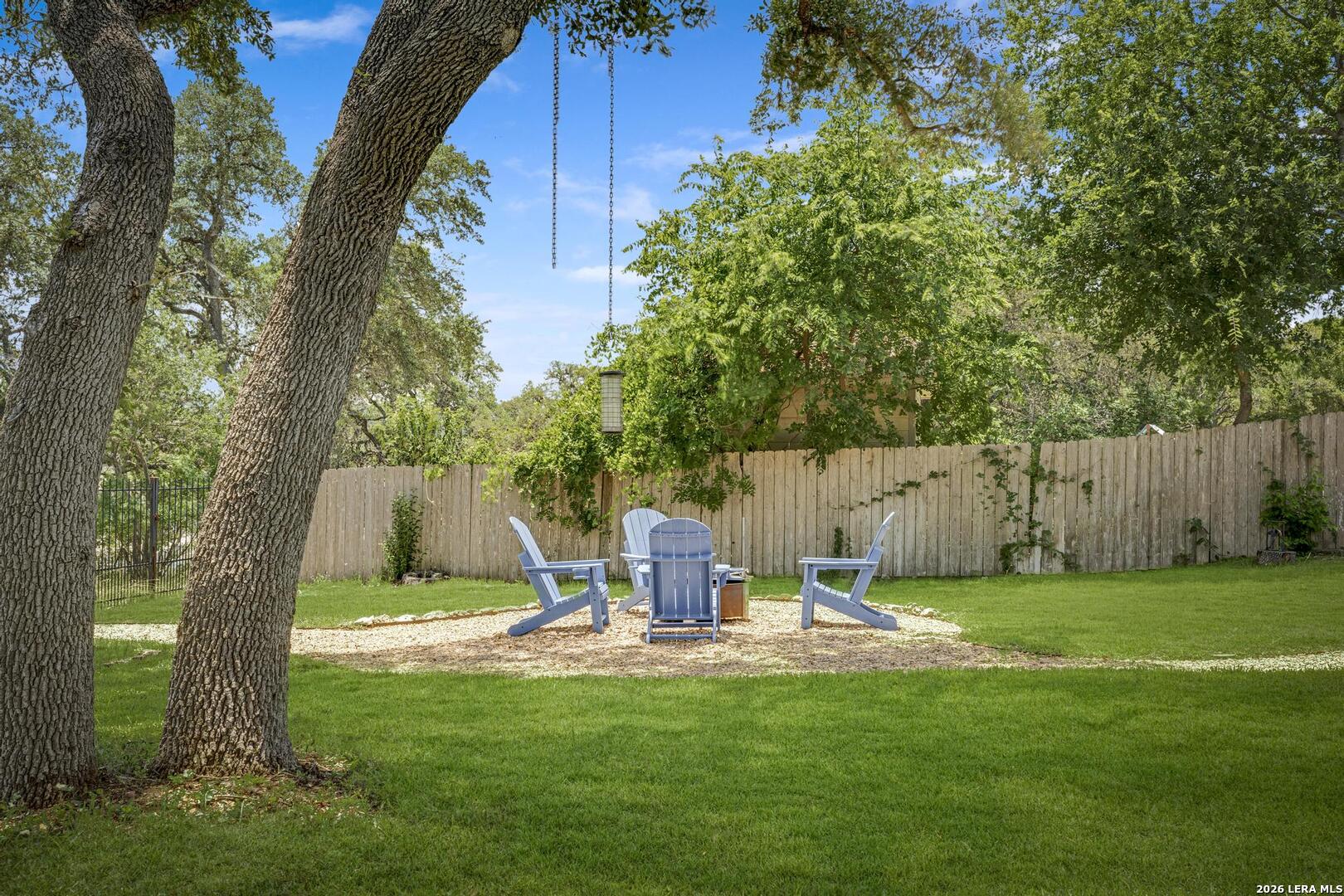 772 Lakebreeze