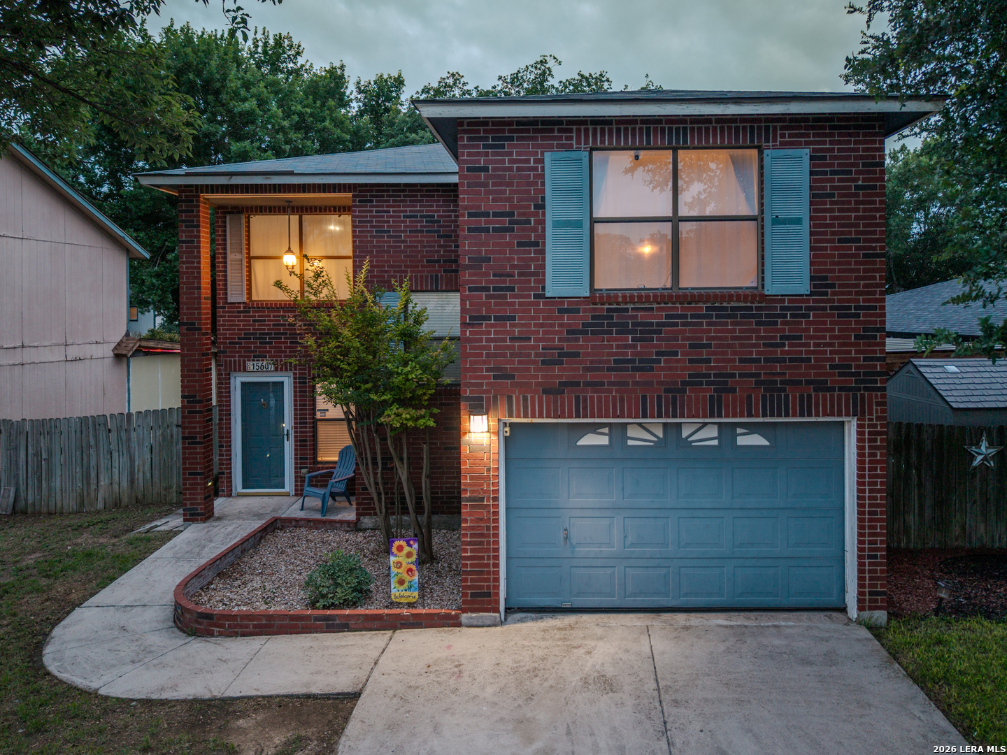 15607 Legend Springs