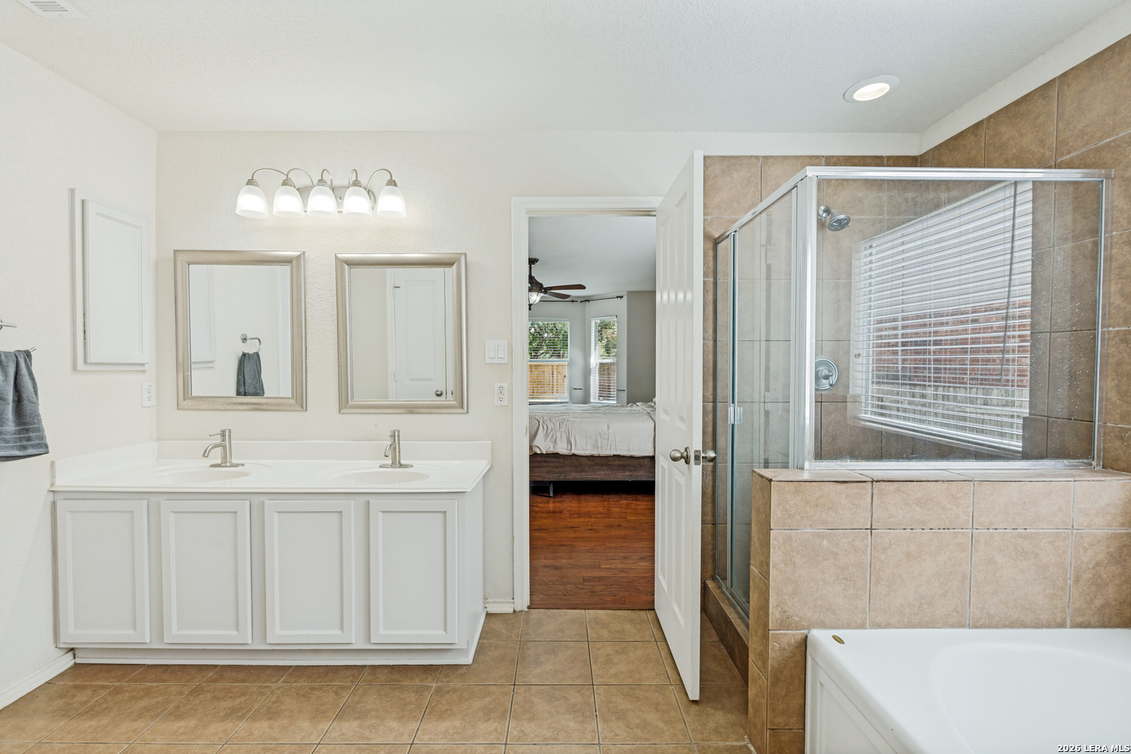 10507 Cosmos Canyon