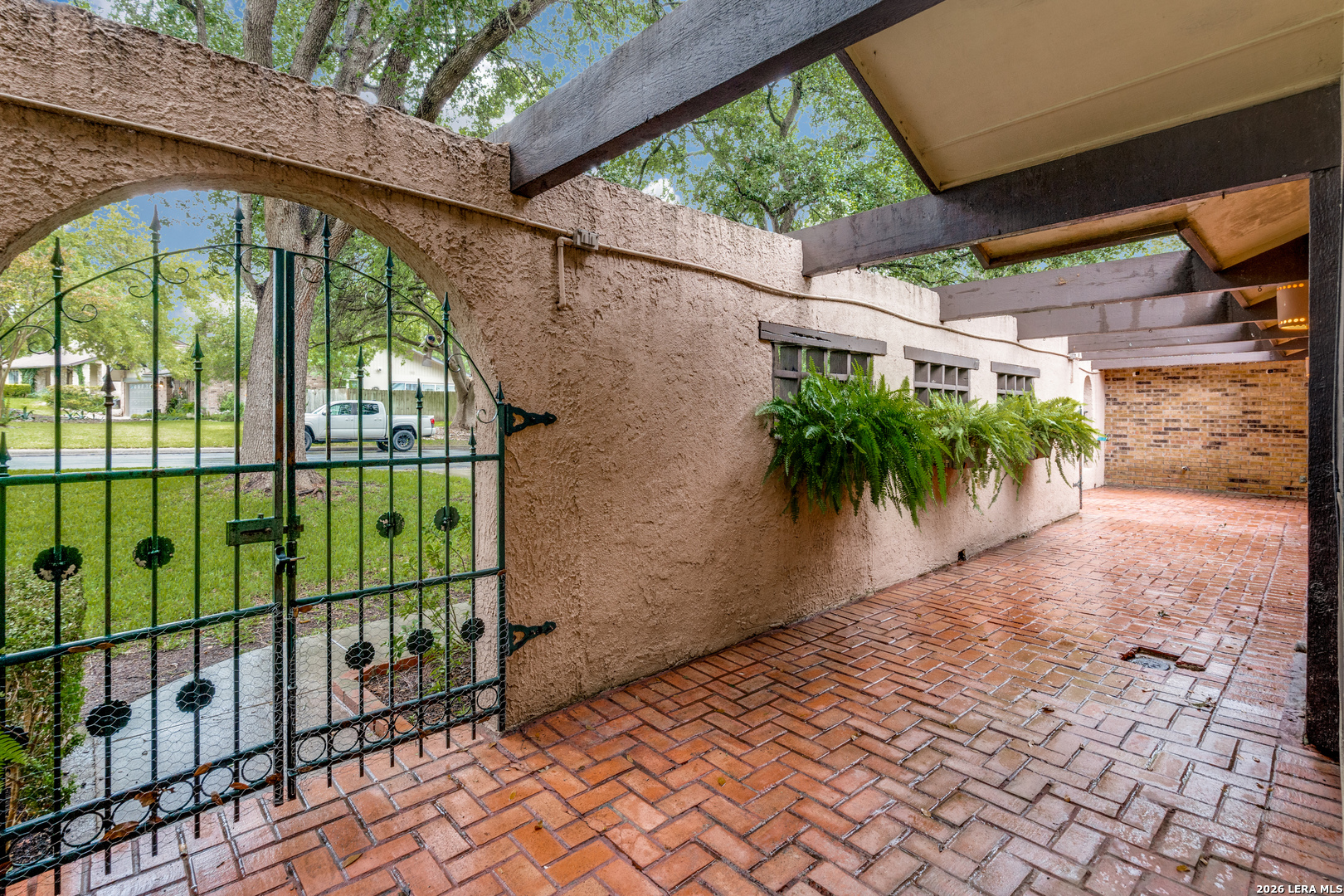 16702 Hunting Valley