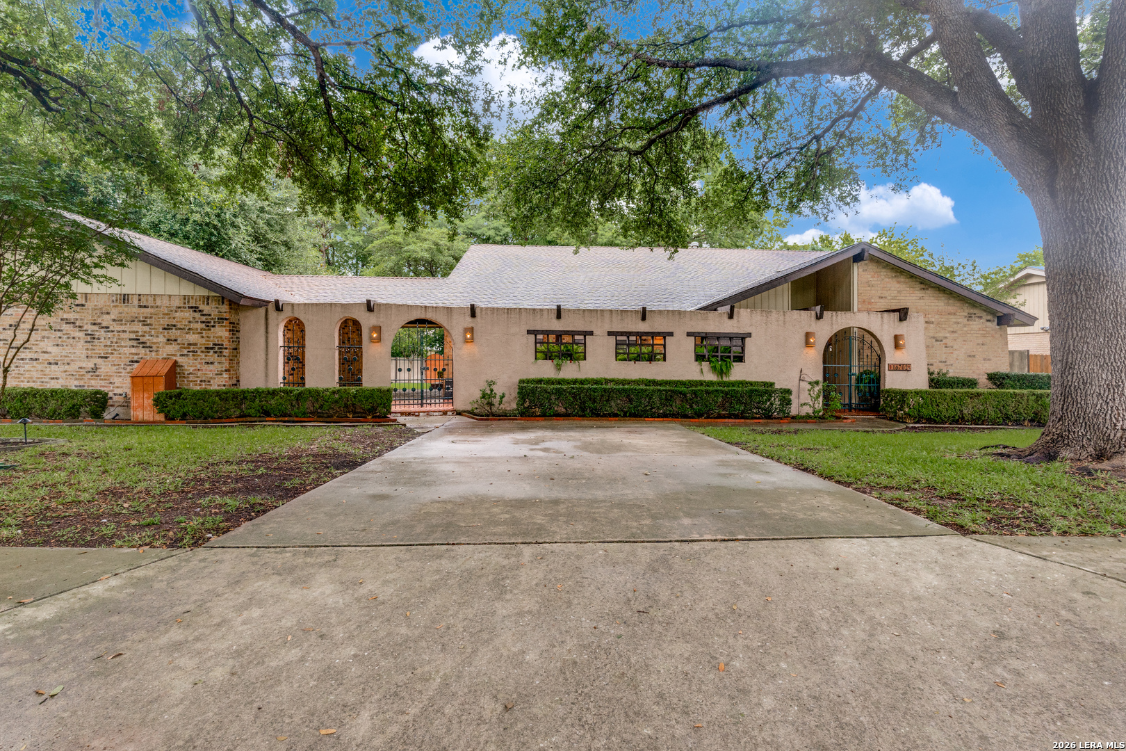 16702 Hunting Valley