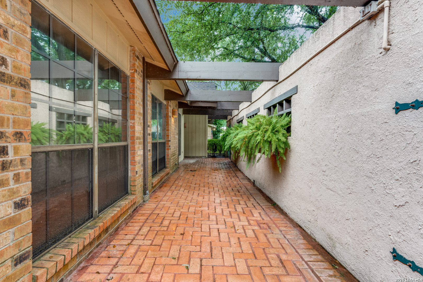 16702 Hunting Valley