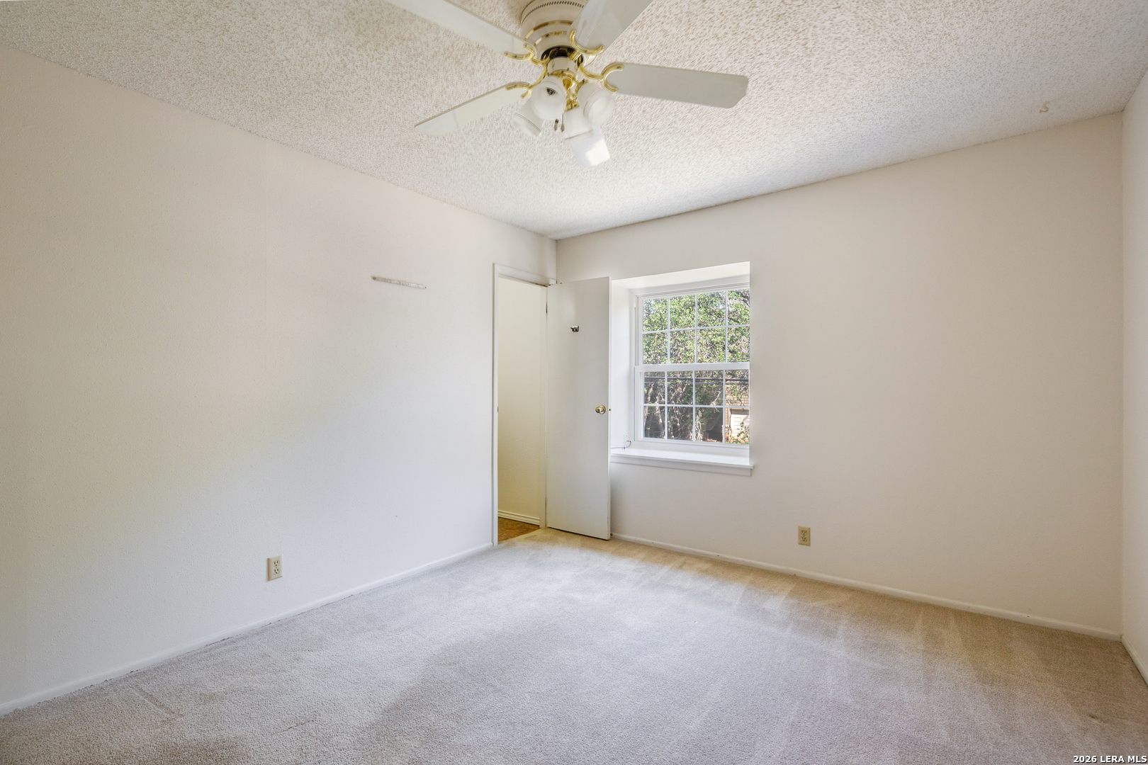 15101 Encino Verde