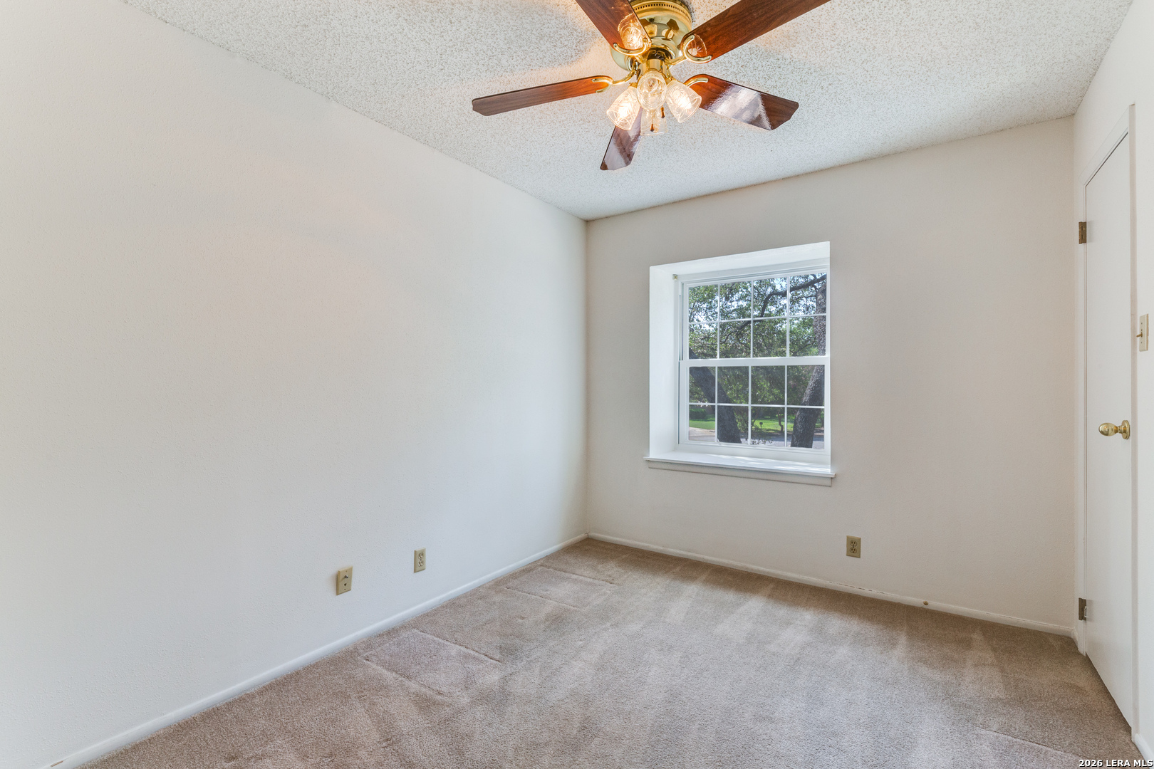 15101 Encino Verde