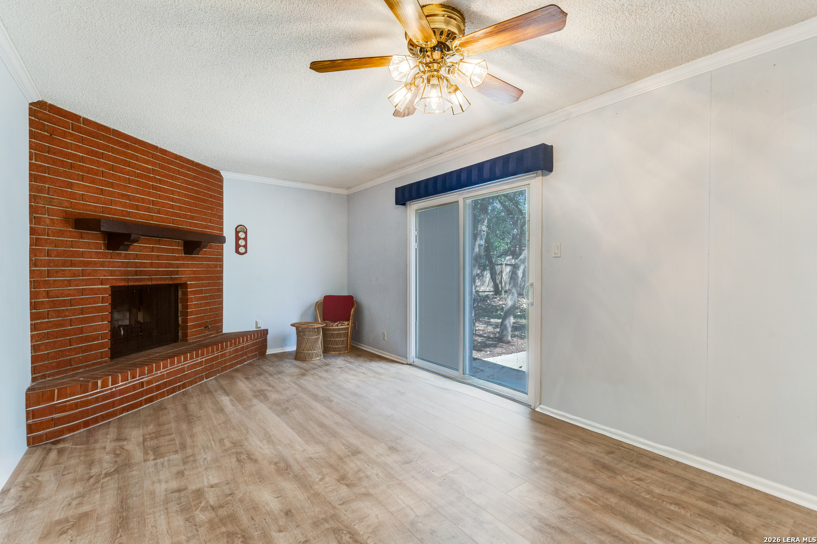 15101 Encino Verde