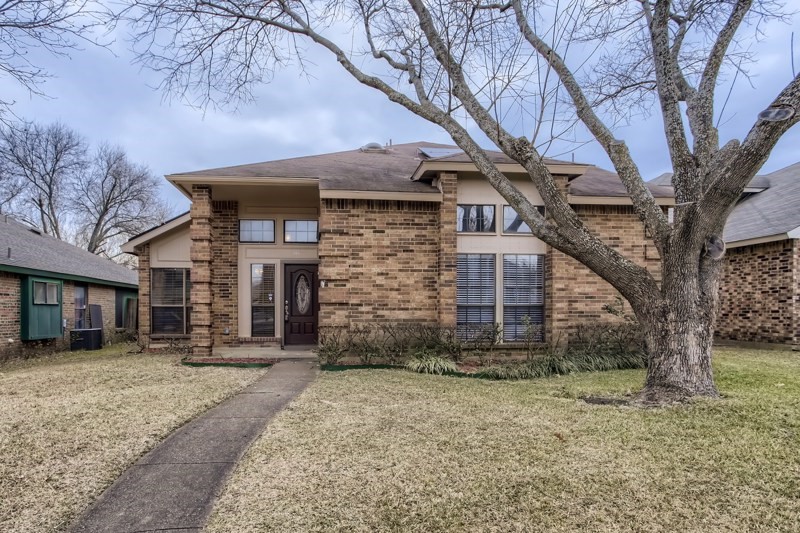 412 Longshadow Lane