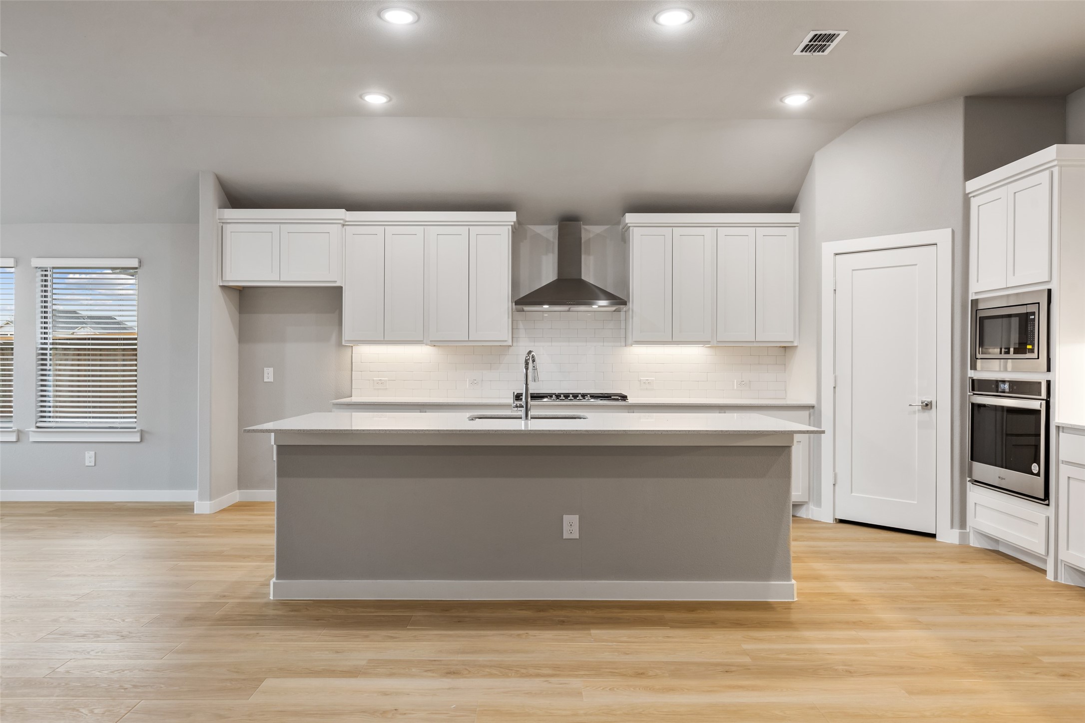 1112 Coneflower Place
