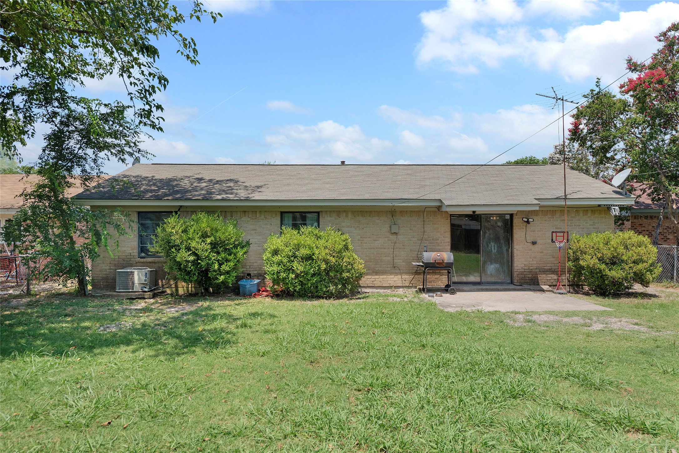 1444 E Park Drive