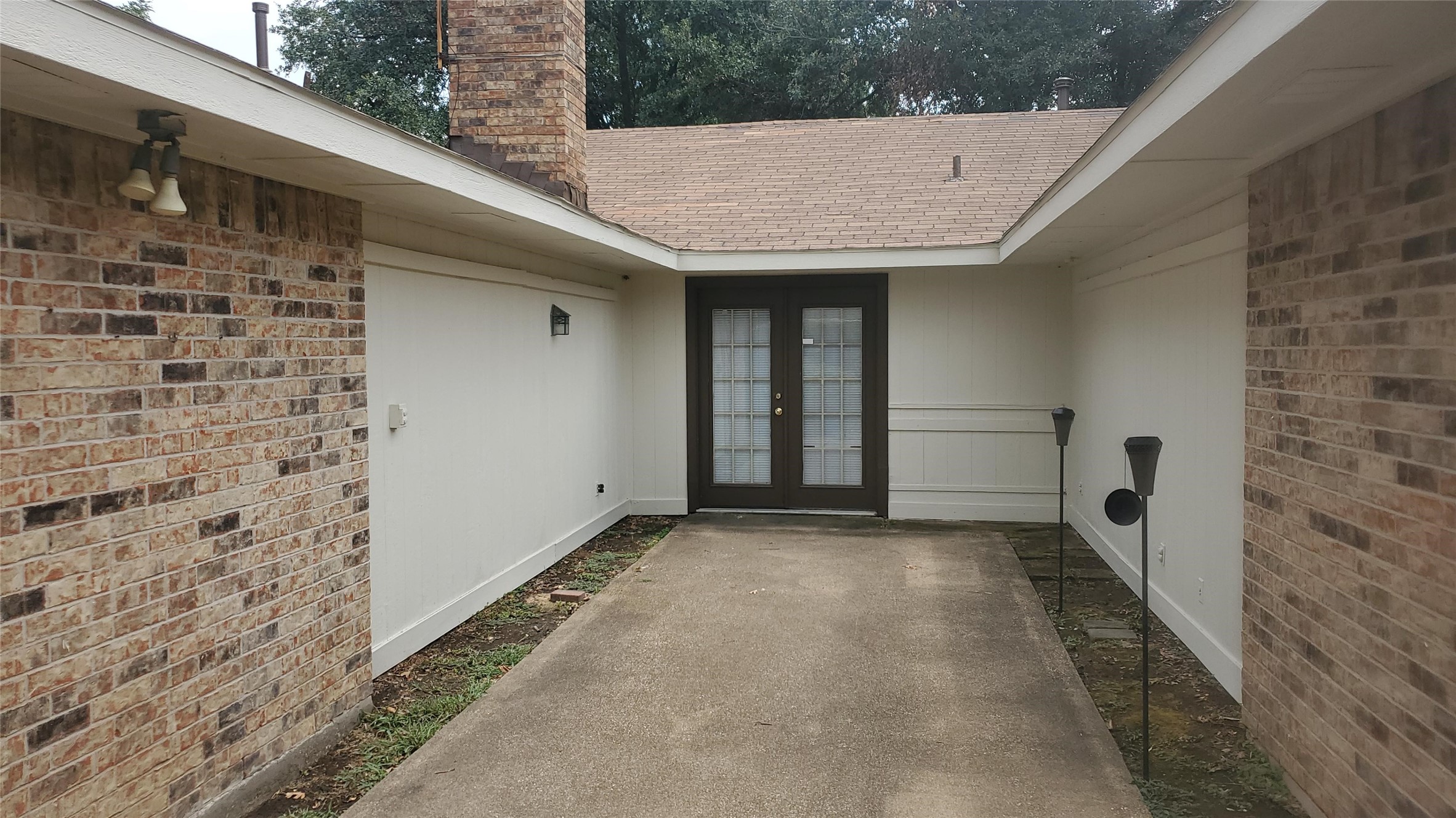 317 Doral Place