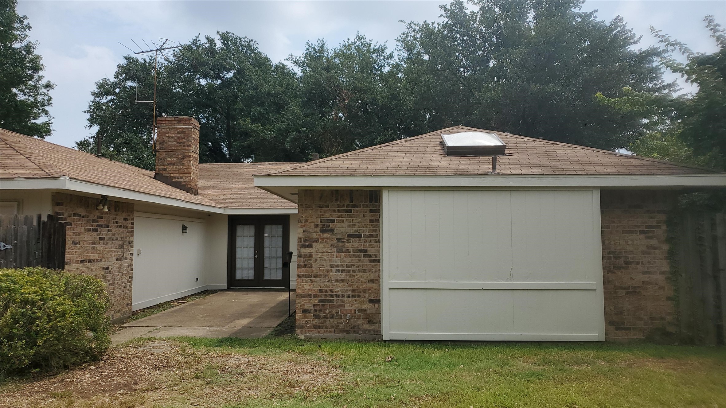 317 Doral Place