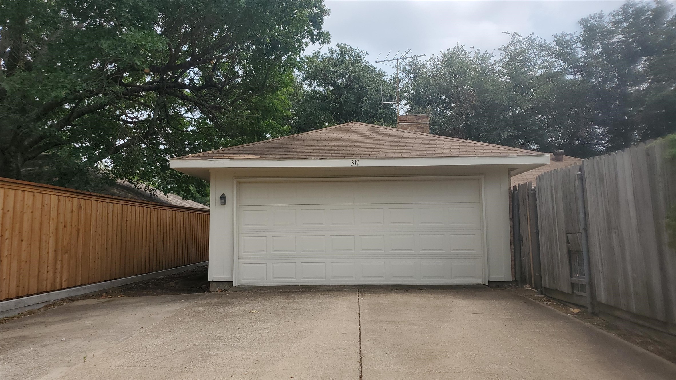 317 Doral Place