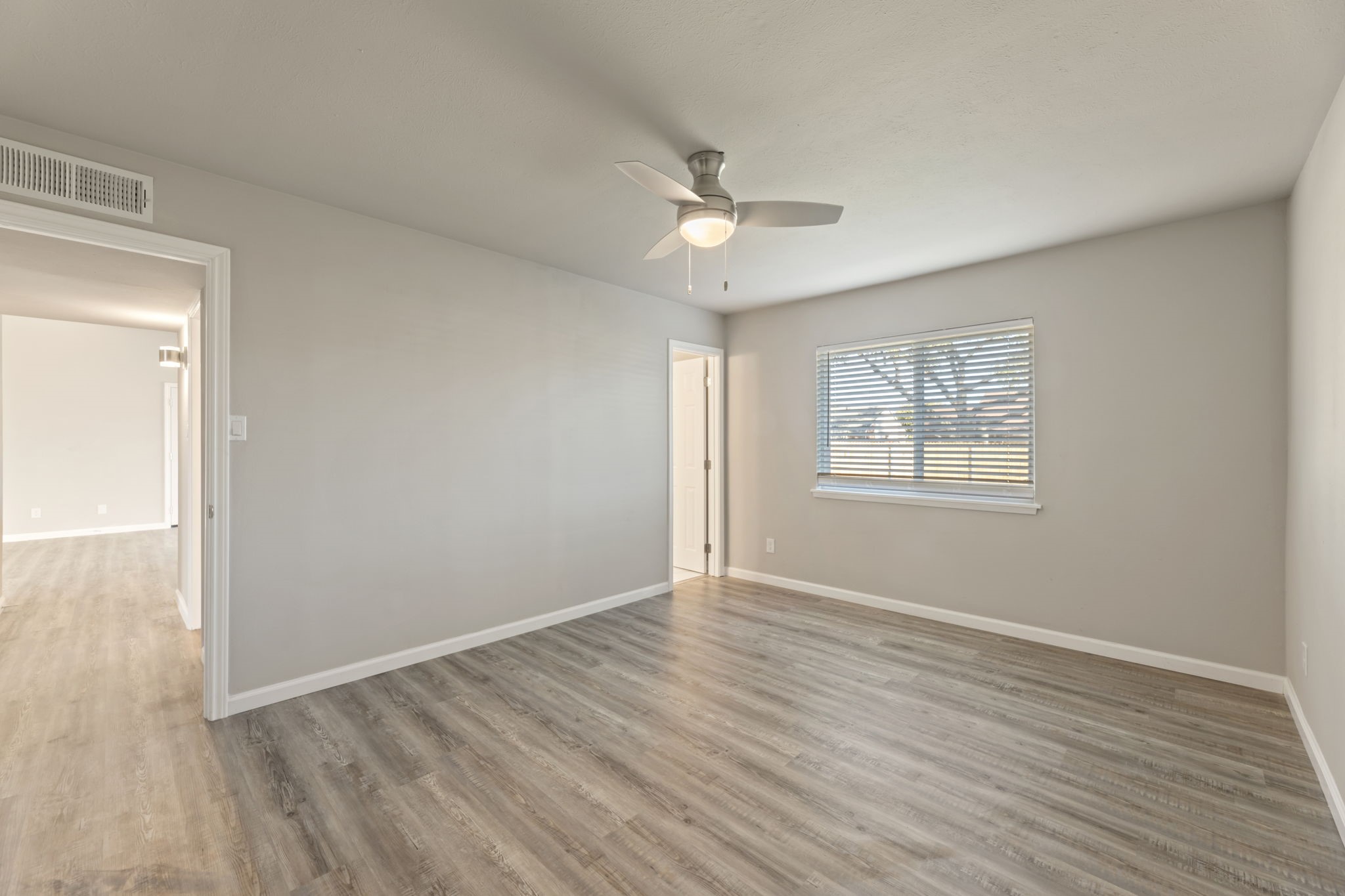 2717 Poplar Trail