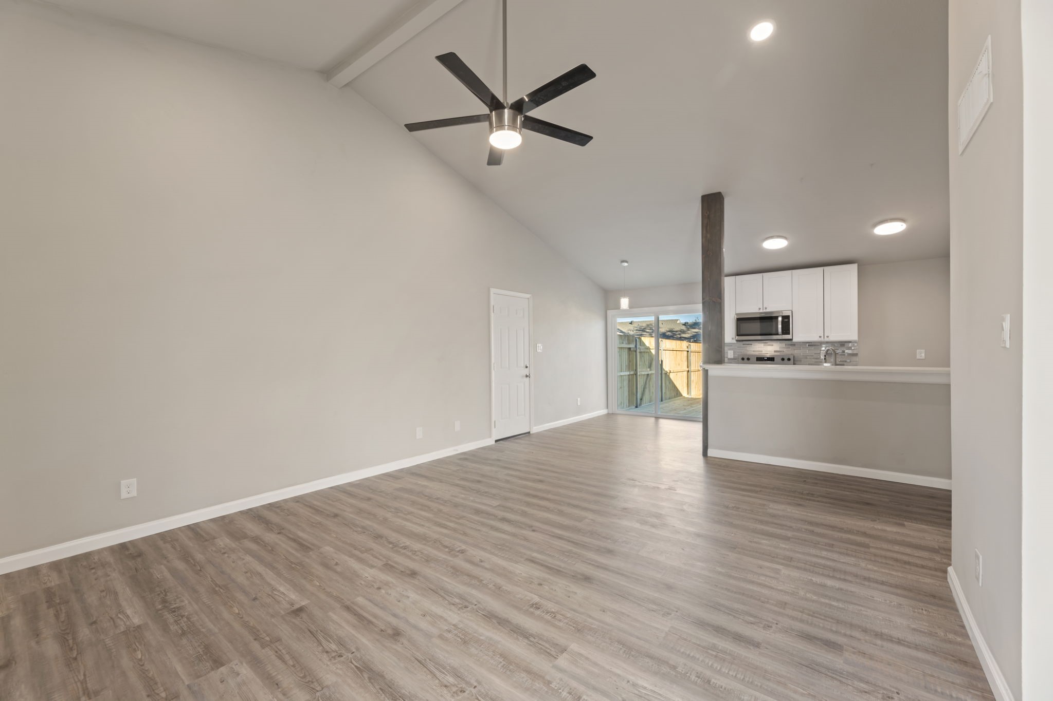 2717 Poplar Trail