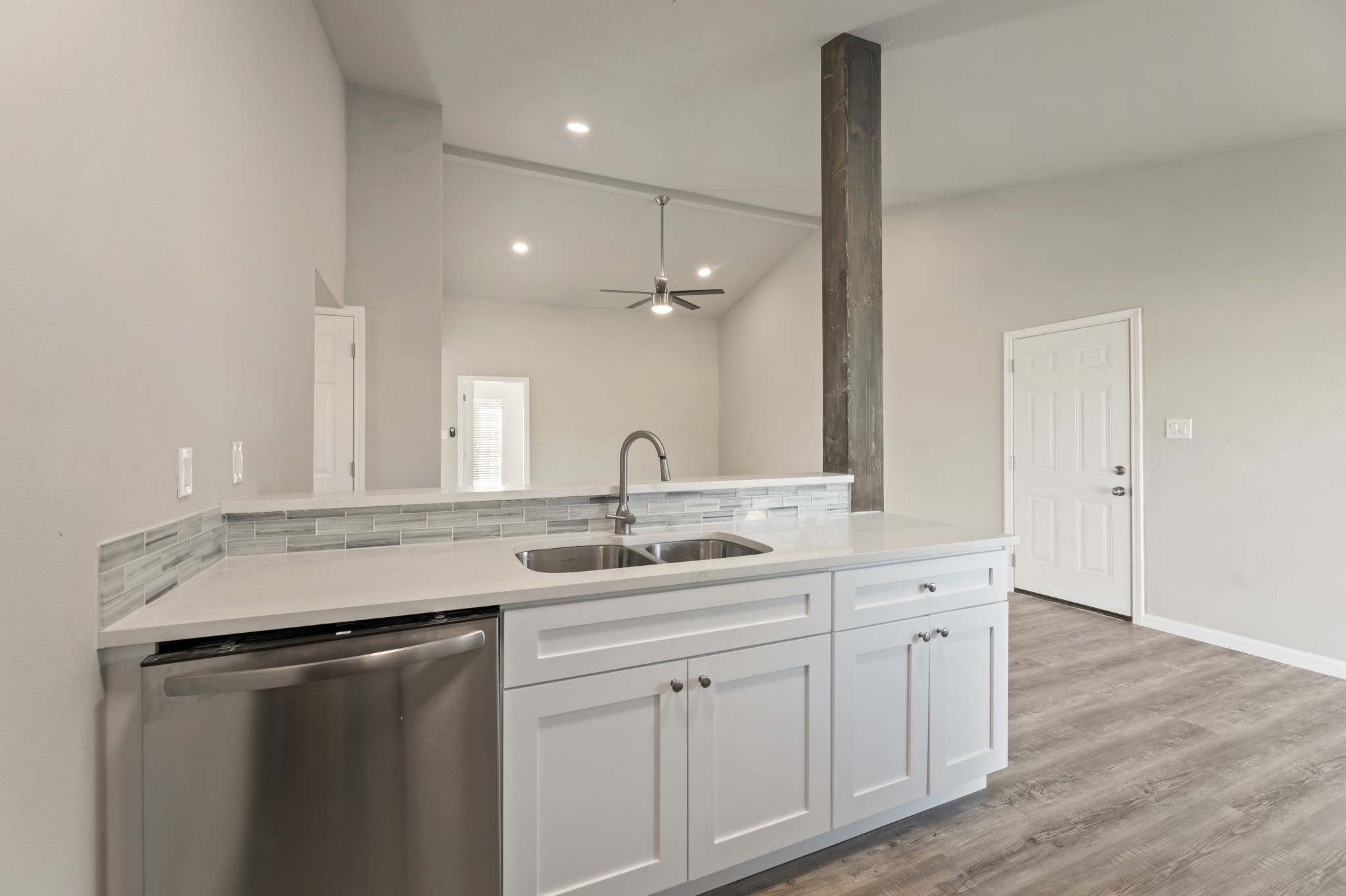 2717 Poplar Trail