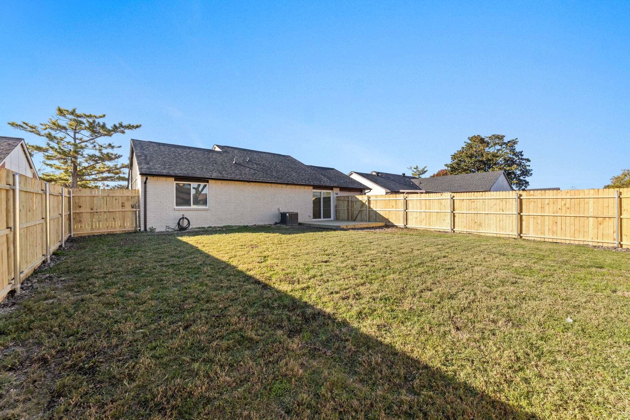 2717 Poplar Trail