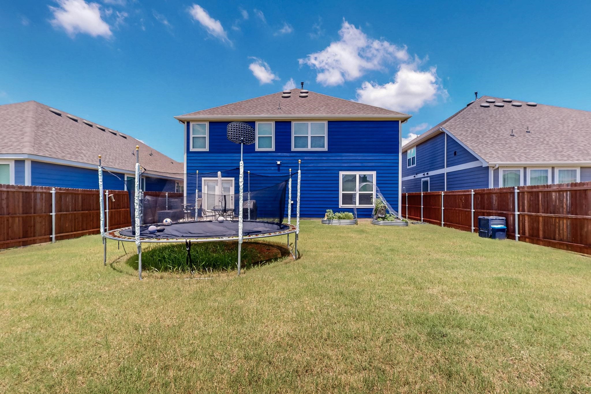 3111 Aqueduct Avenue