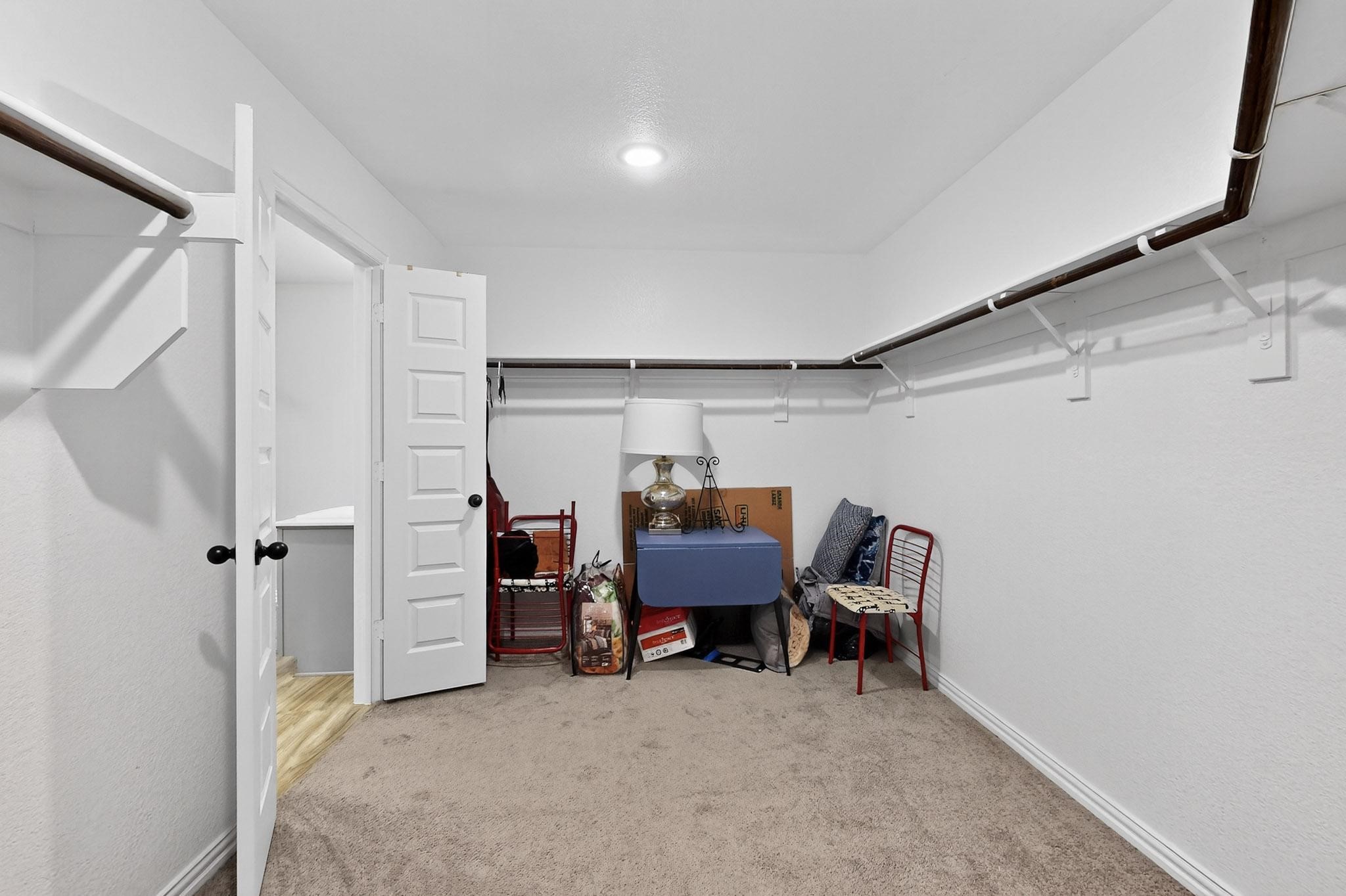 3111 Aqueduct Avenue