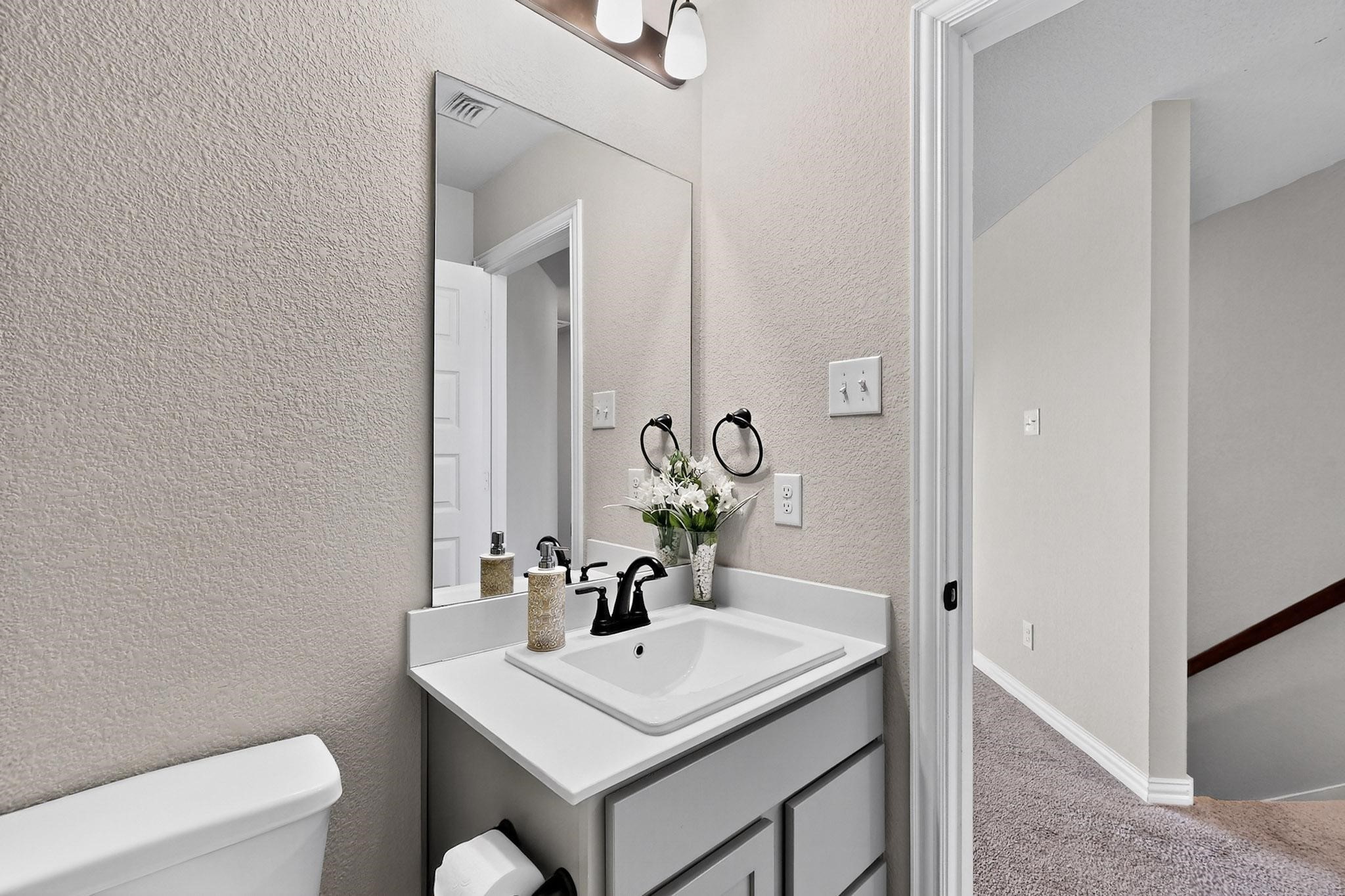 3111 Aqueduct Avenue