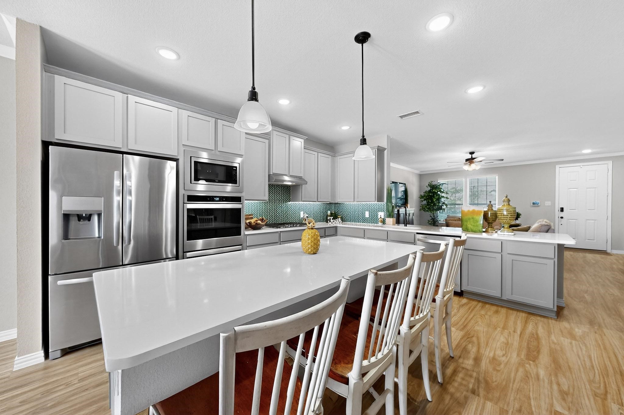 3111 Aqueduct Avenue