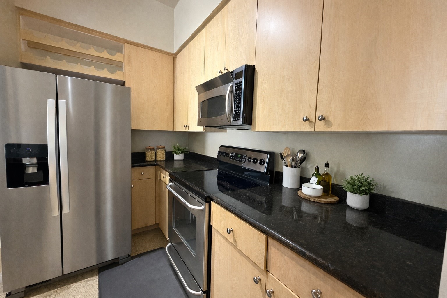 3225 Turtle Creek Boulevard 1526