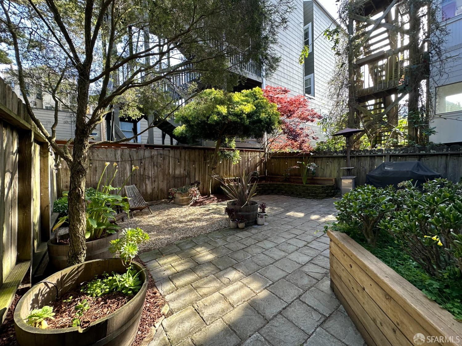 1781 Oak Street # 3