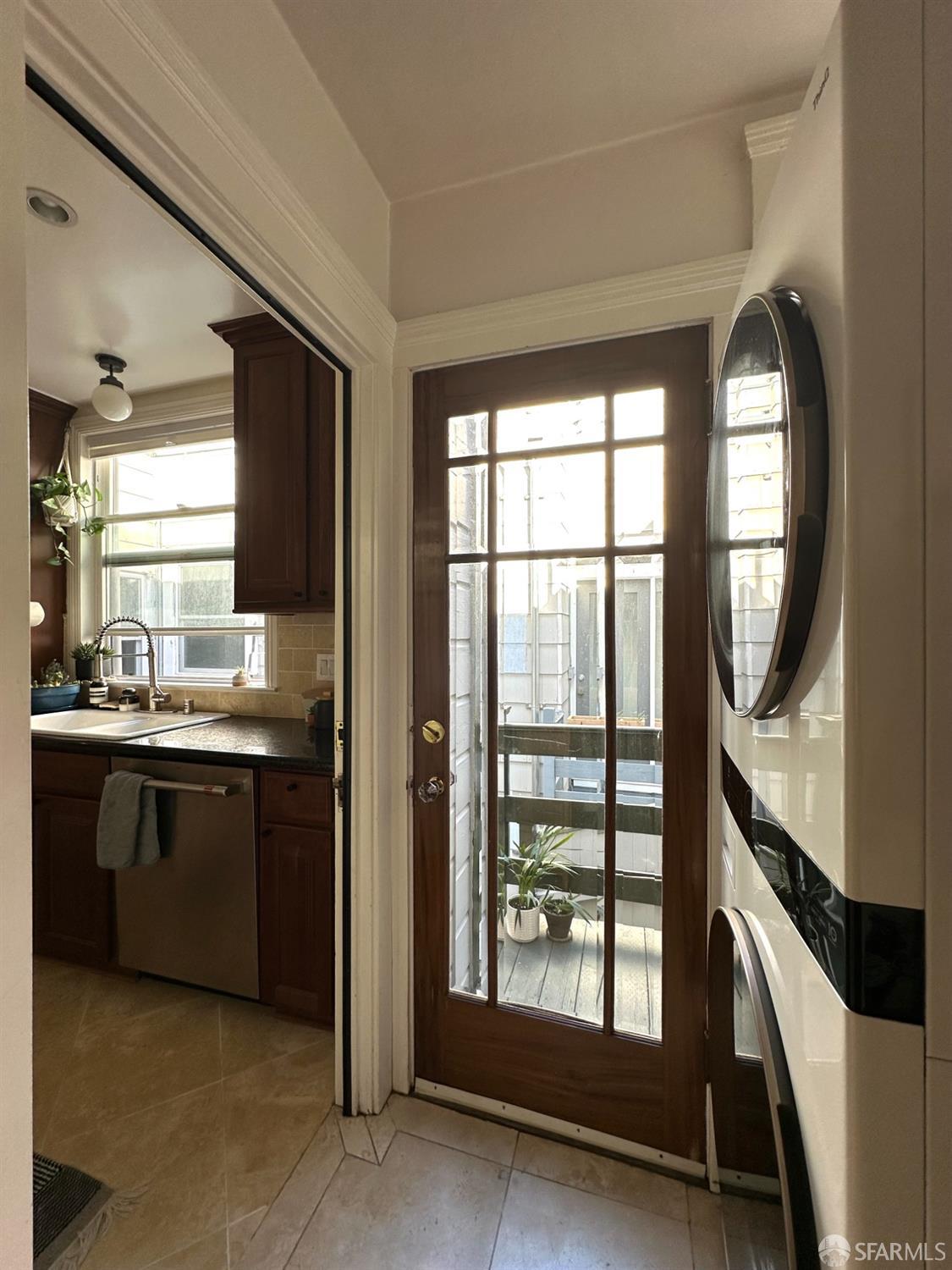 1781 Oak Street # 3
