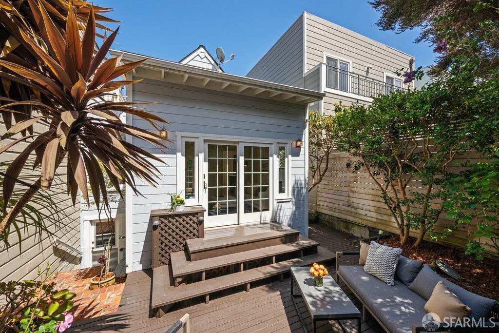1604 Castro Street