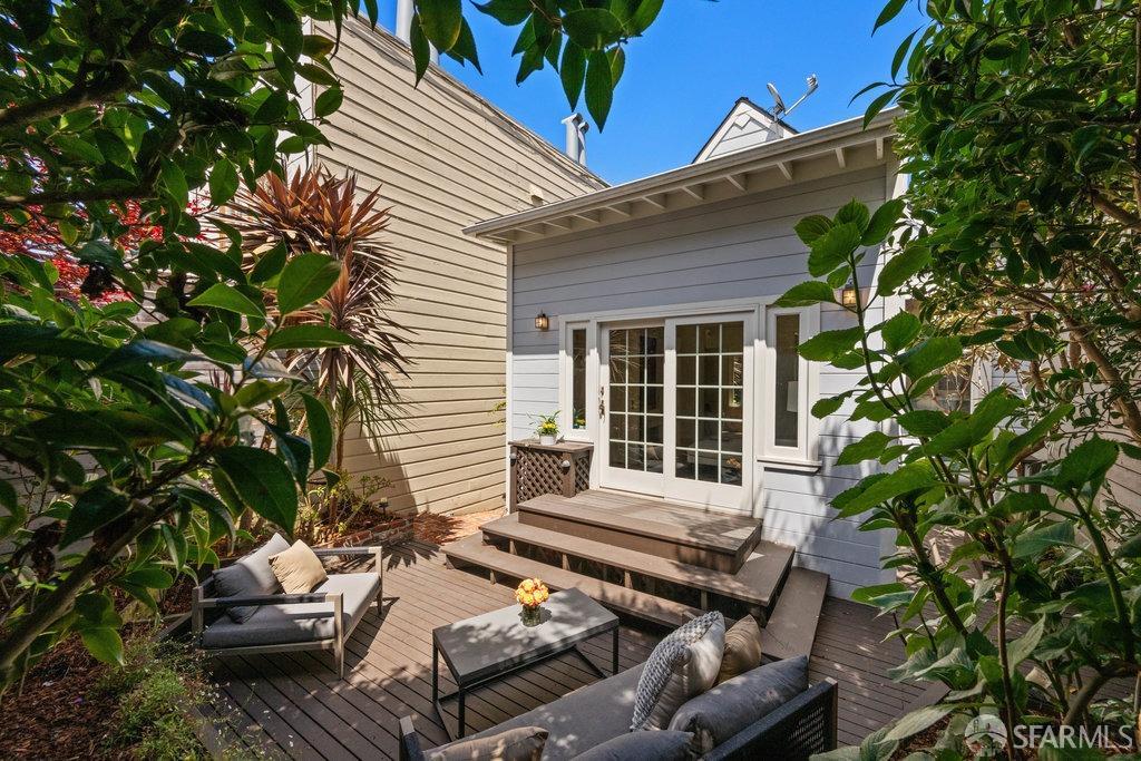 1604 Castro Street