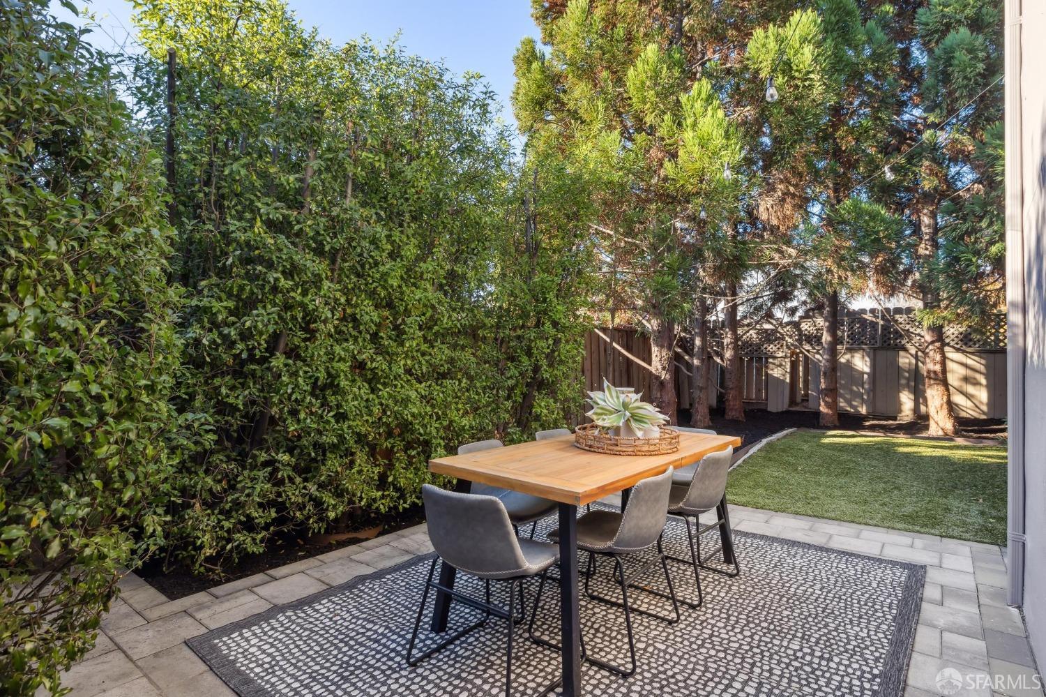 651 Norvell Street