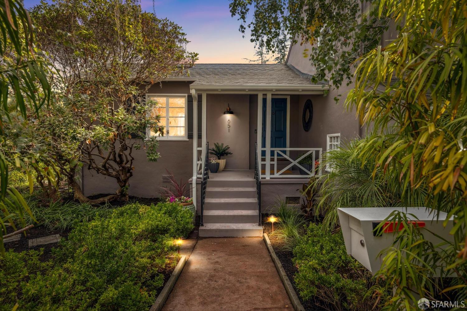 651 Norvell Street