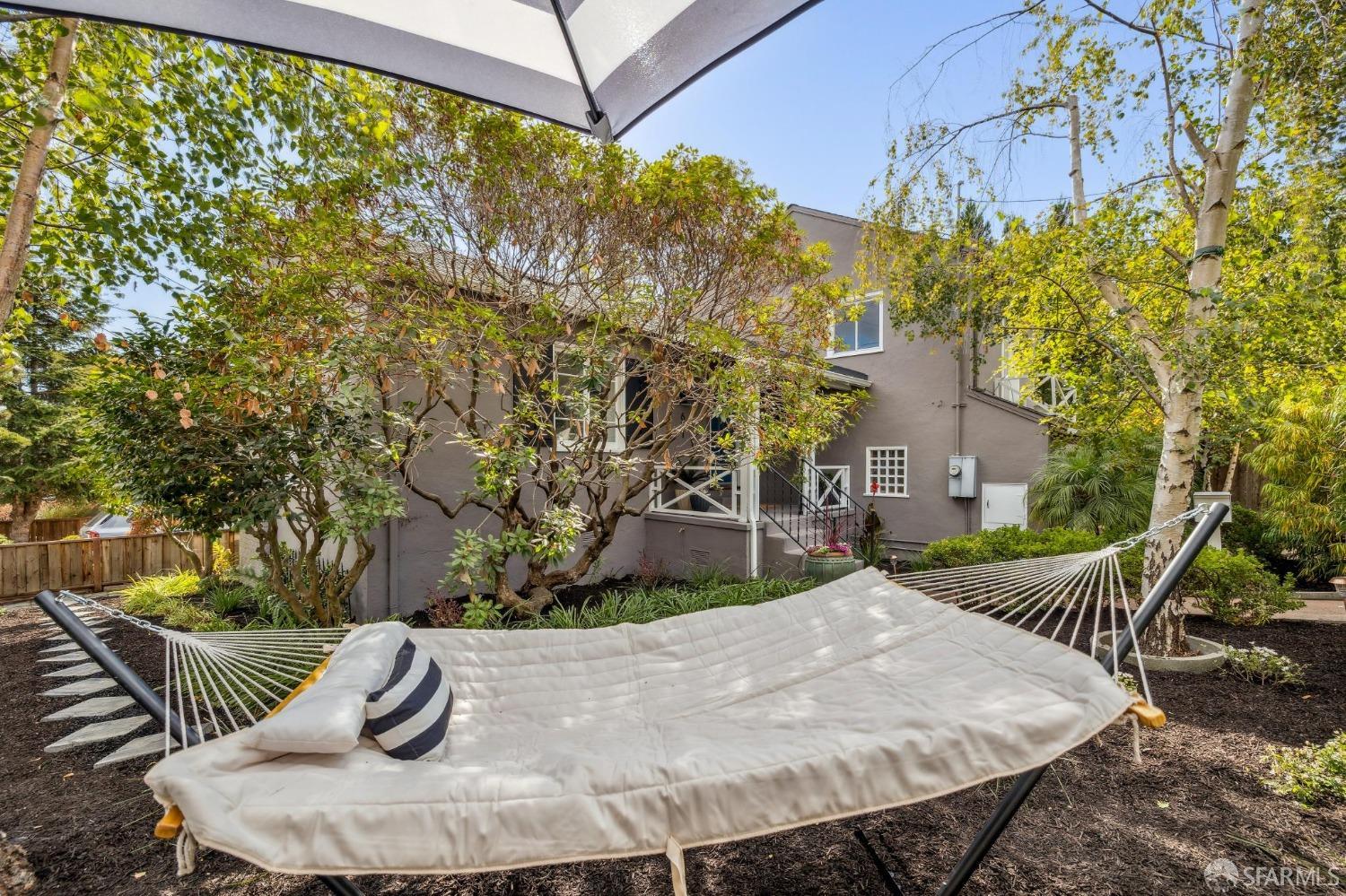 651 Norvell Street