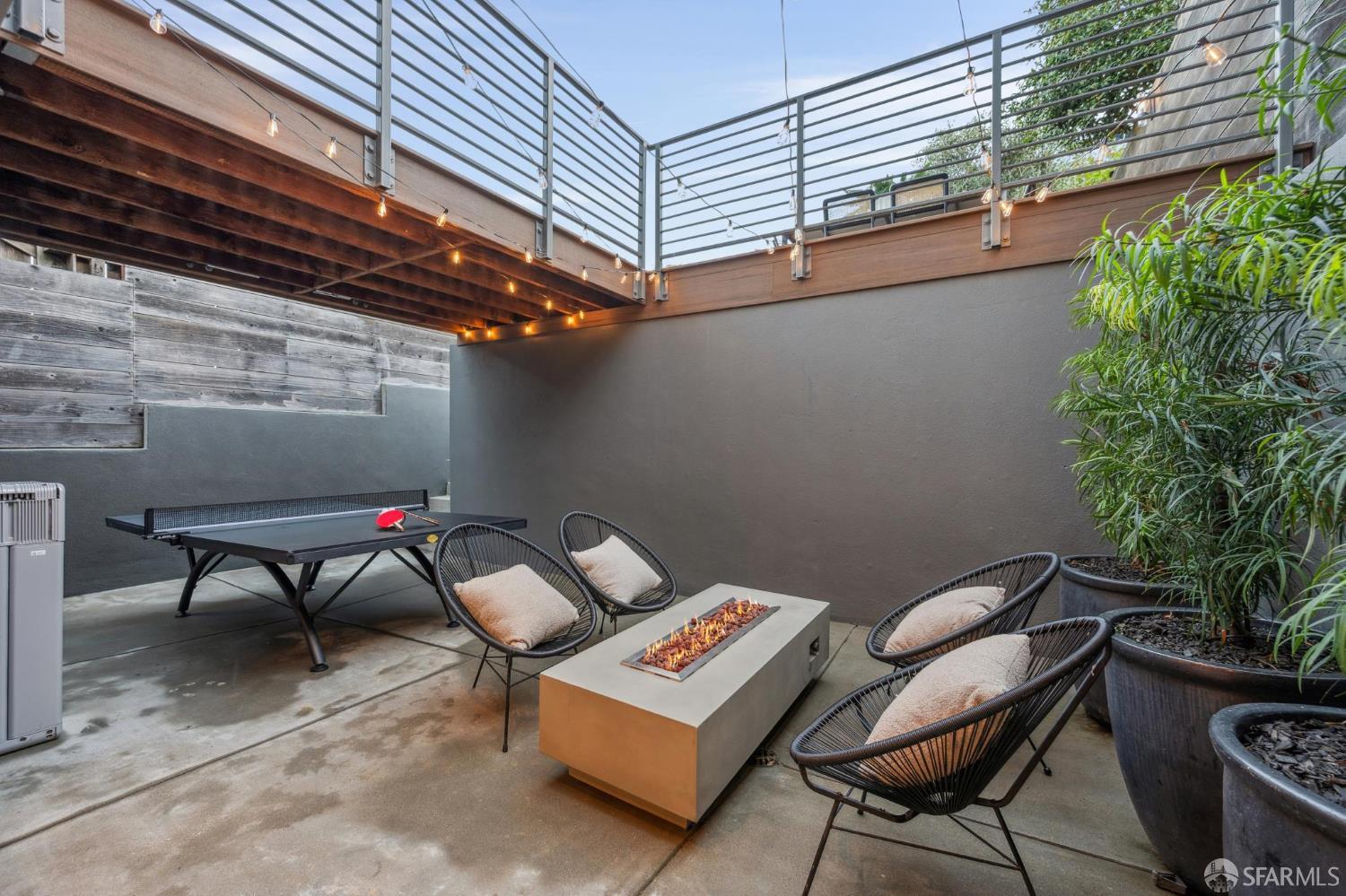 439 Clipper Street
