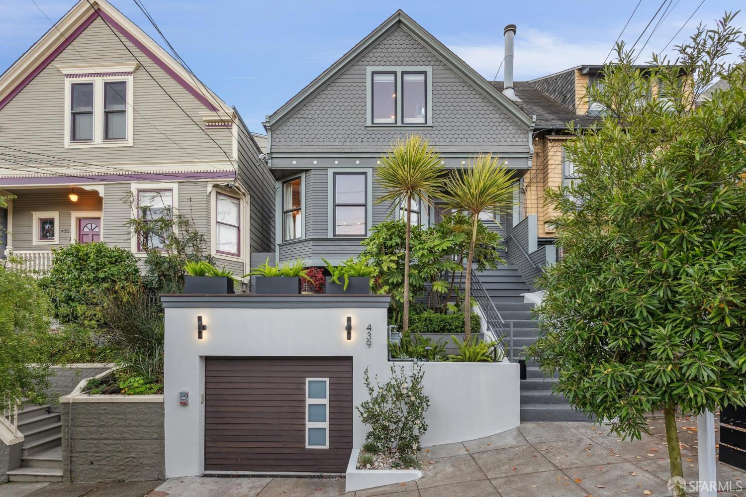 439 Clipper Street