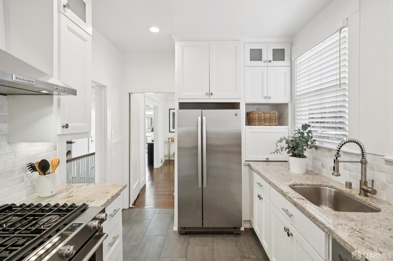 2932-2934 Franklin Street