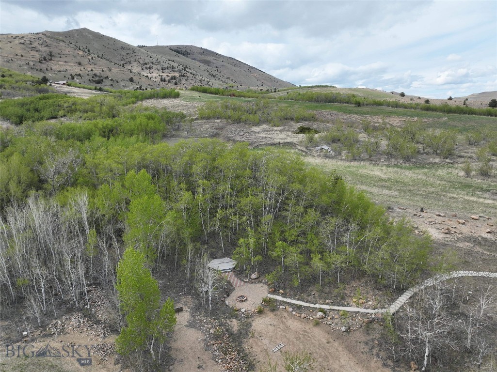 495 Aspen Hills Trail