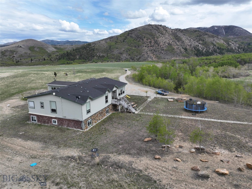 495 Aspen Hills Trail