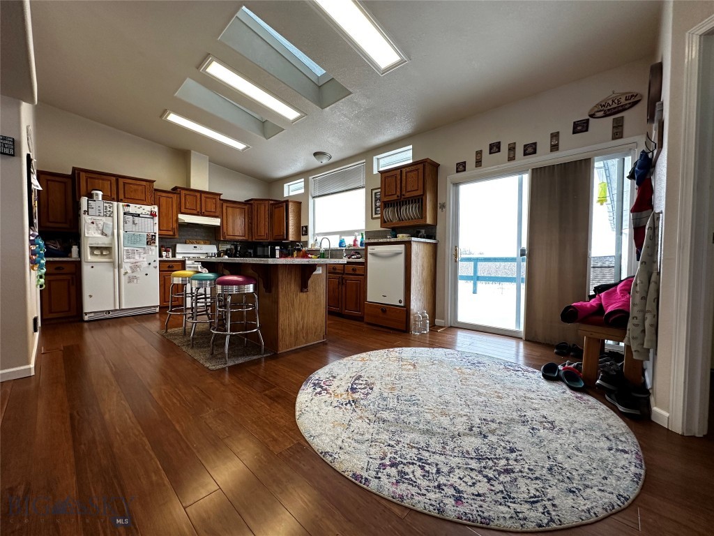 495 Aspen Hills Trail