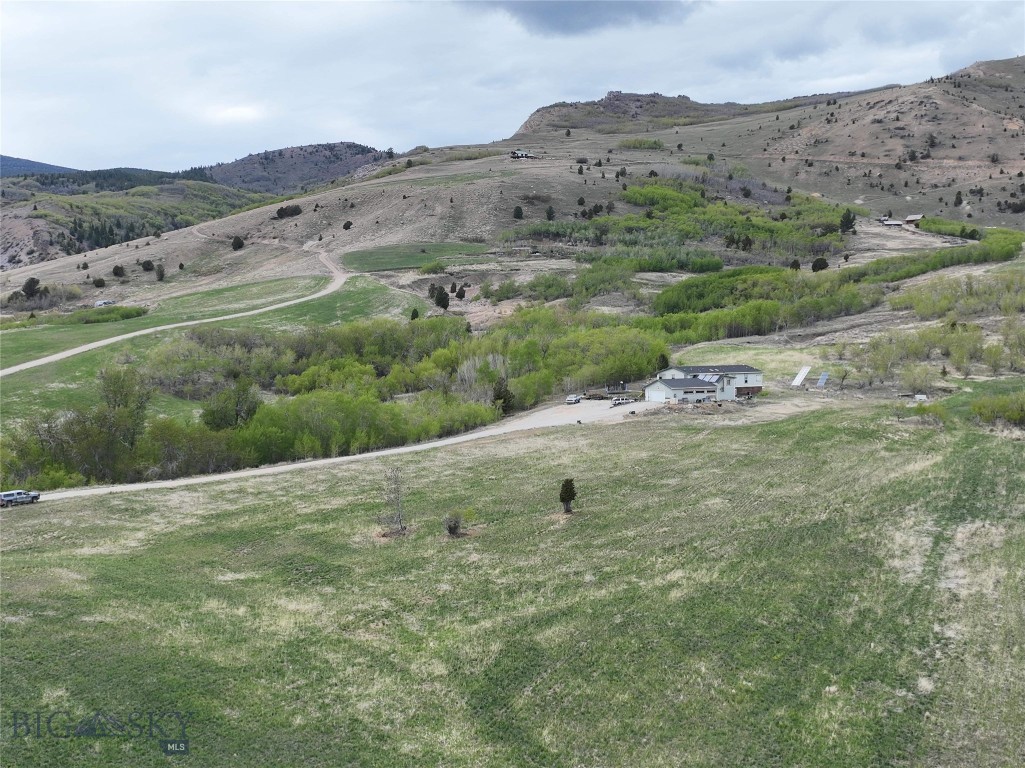 495 Aspen Hills Trail