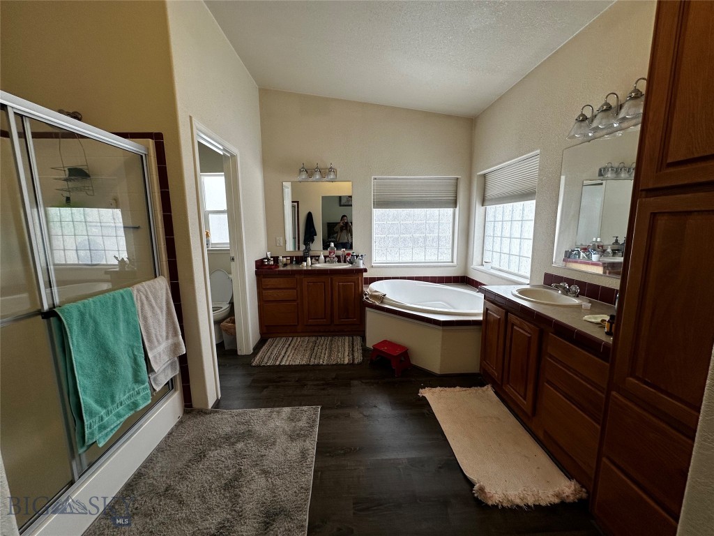 495 Aspen Hills Trail