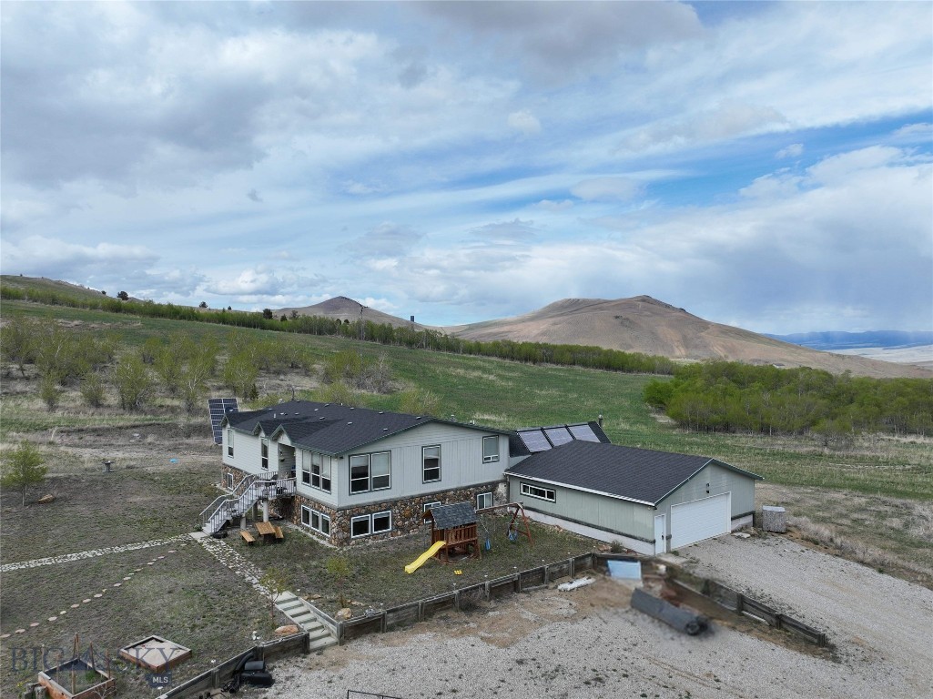 495 Aspen Hills Trail