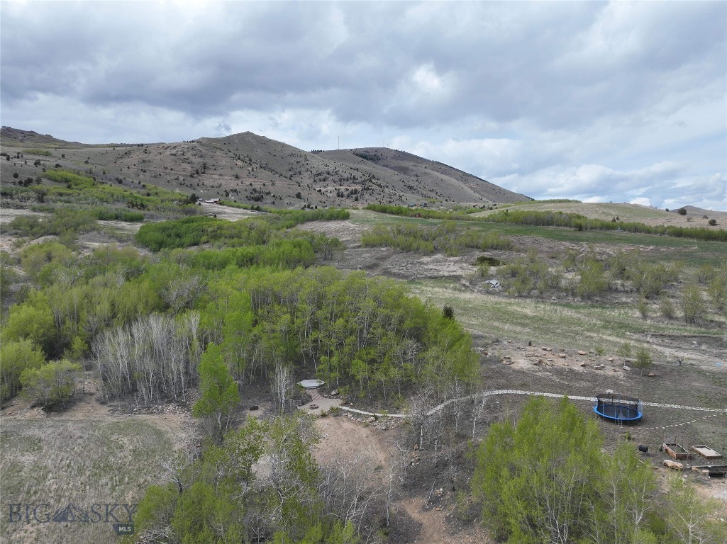 495 Aspen Hills Trail