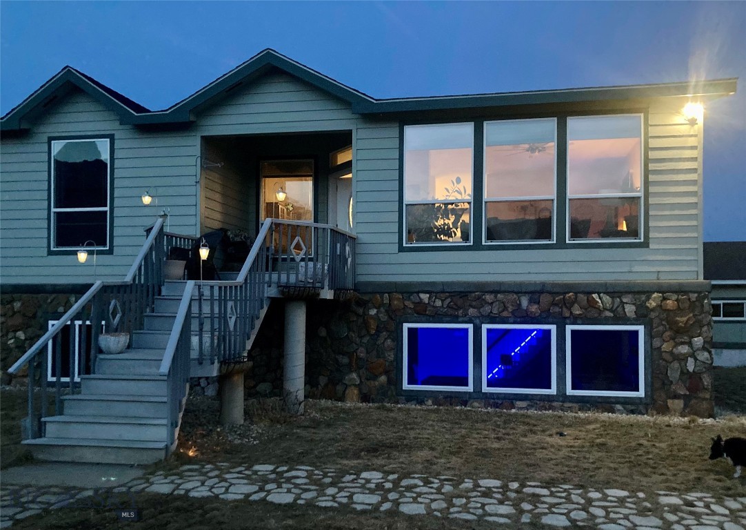 495 Aspen Hills Trail