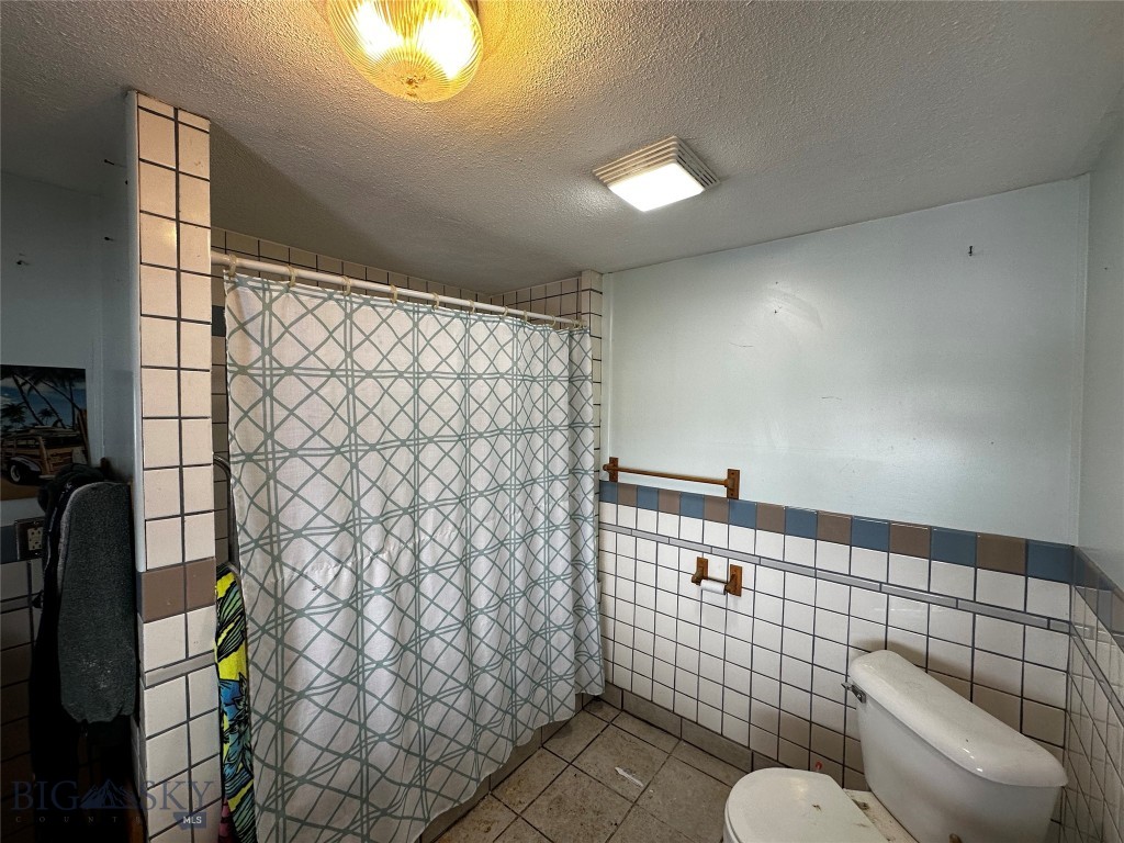 1086 Larkspur Road