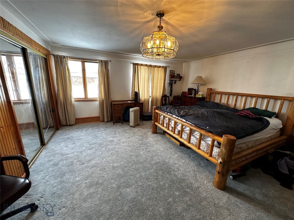 1086 Larkspur Road
