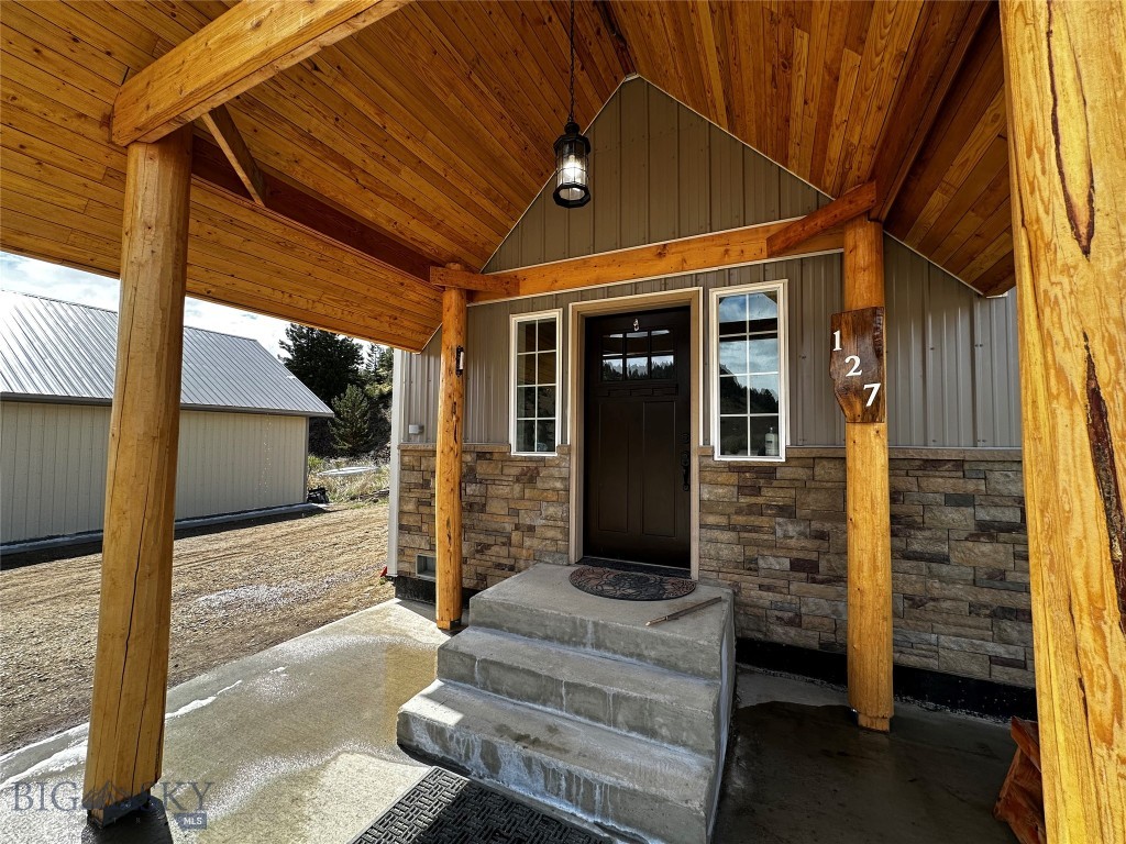 127 Stucky Ridge Road