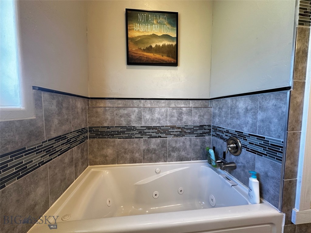 127 Stucky Ridge Road